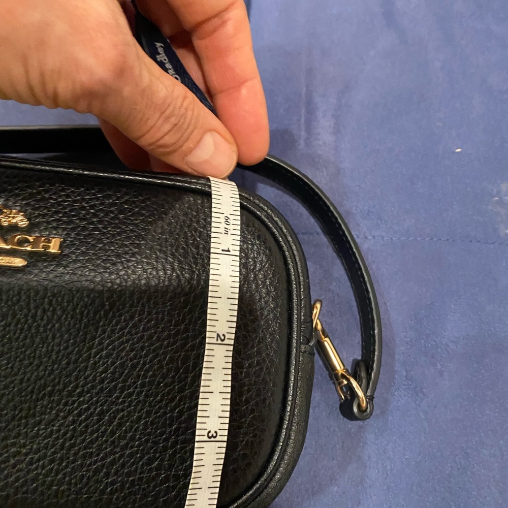Coach small bag - Picture 3 of 11